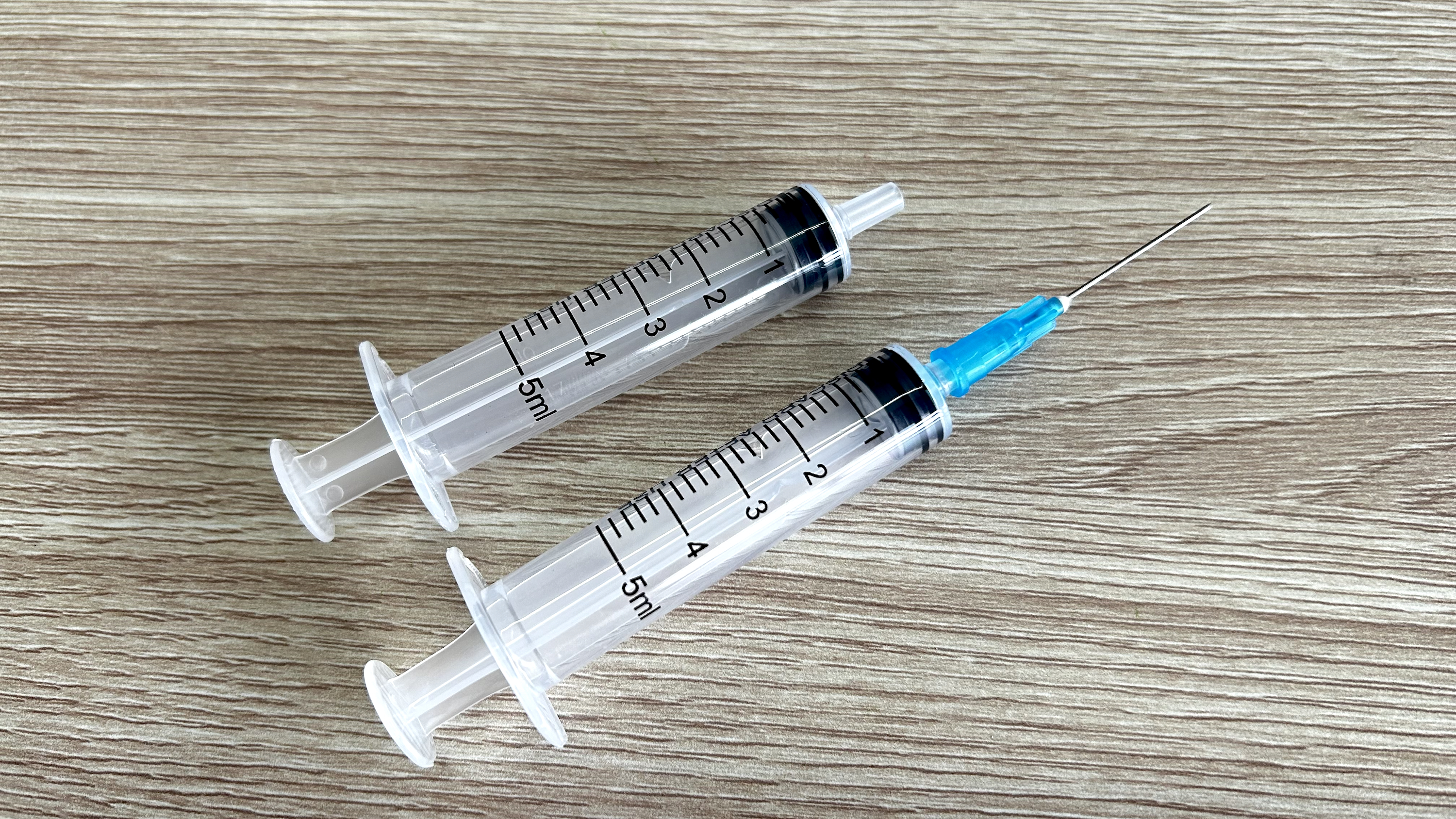 Ống ti&ecirc;m 5cc c&oacute; kim 22G